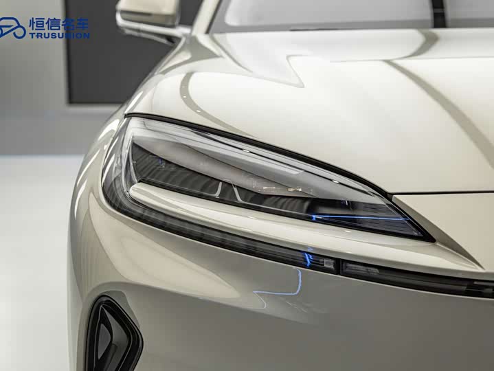 BYD Sea Lion 07 DM-i Hybrid 2025 2025款 150 领航+版