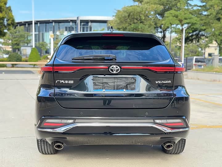 Toyota Venza 2023 2023款 2.0L CVT两驱尊贵版