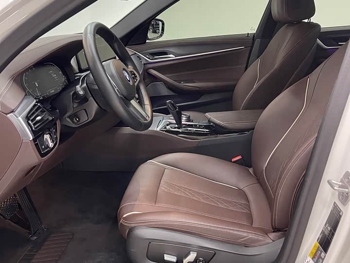 BMW 5 Series Hybrid 2022 2022款 改款 535Le M运动套装