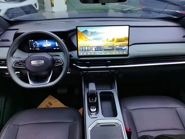 Geely Okavango L 2024 2024款 2.0T DCT尊贵型