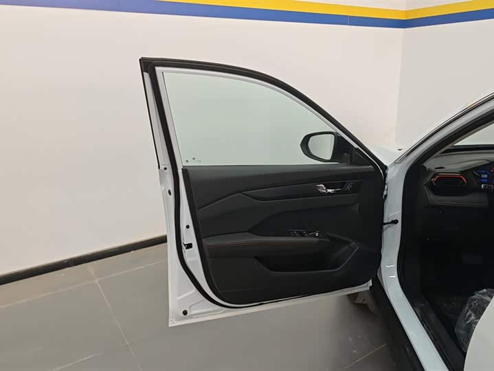 Dongfeng Aeolus Yixuan GS 2024 2024款 马赫版 1.5L 自动星耀版