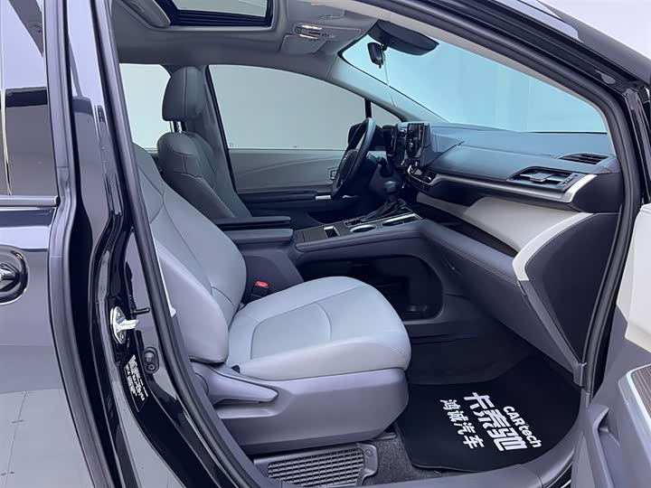 Toyota Granvia 2024 2024款 2.5L混动 舒适版