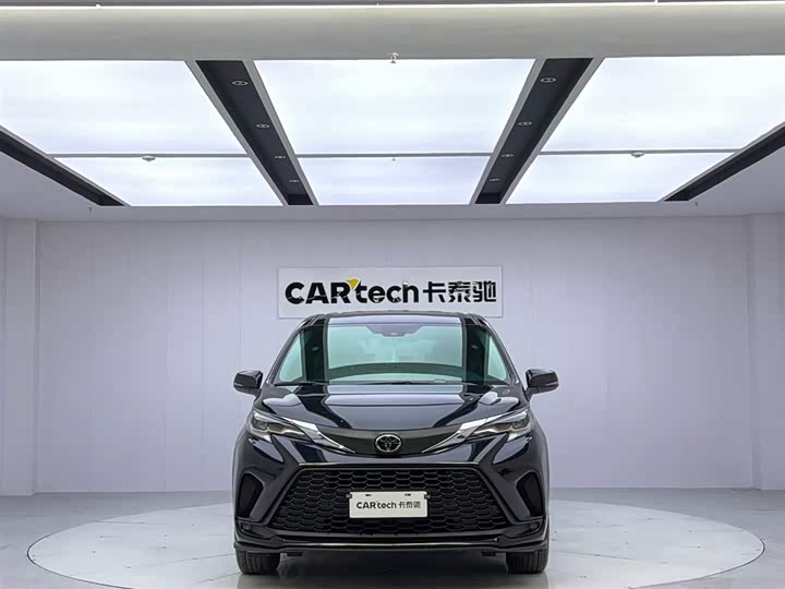 Toyota Granvia 2024 2024款 2.5L混动 舒适版