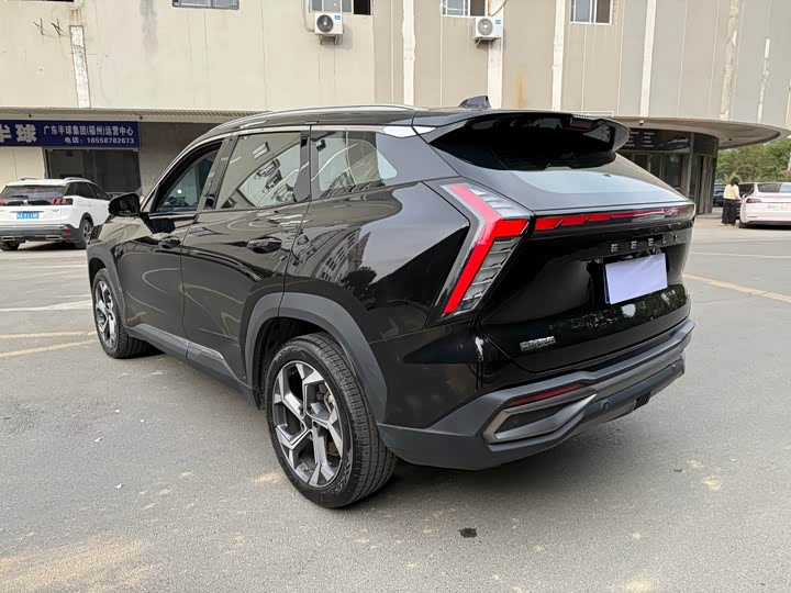 Geely Atlas L 2024 2024款 1.5TD DCT尊贵版