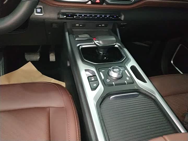 Geely Okavango 2022 2022款 1.8TD DCT豪华型 7座