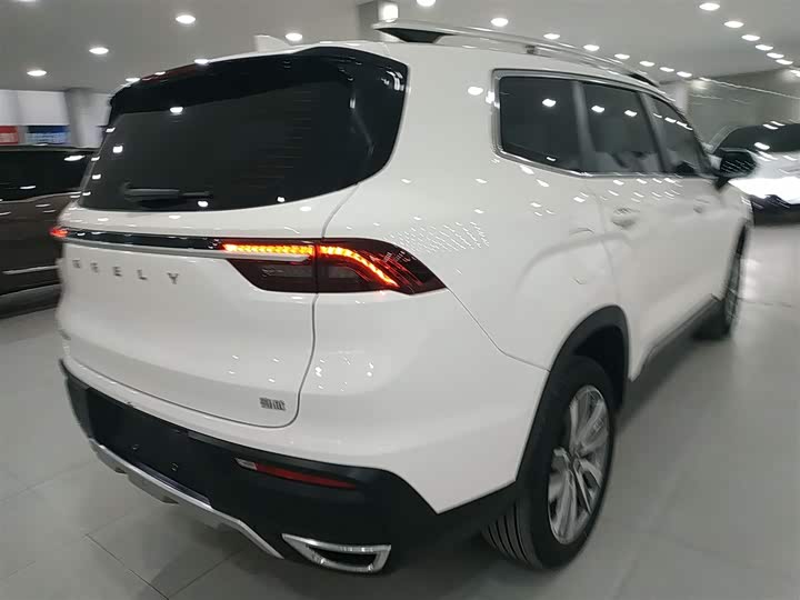 Geely Okavango 2022 2022款 1.8TD DCT豪华型 7座
