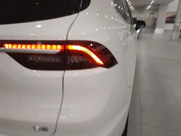 Geely Okavango 2022 2022款 1.8TD DCT豪华型 7座