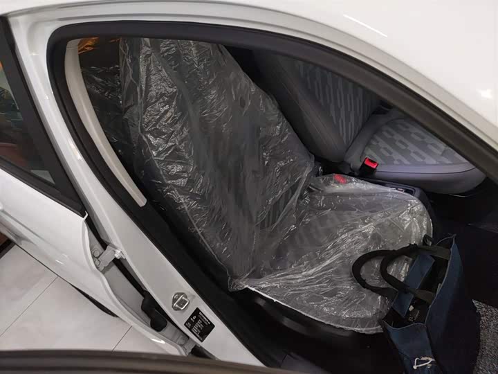 Leapmotor T03 2025 2025款 310舒享版