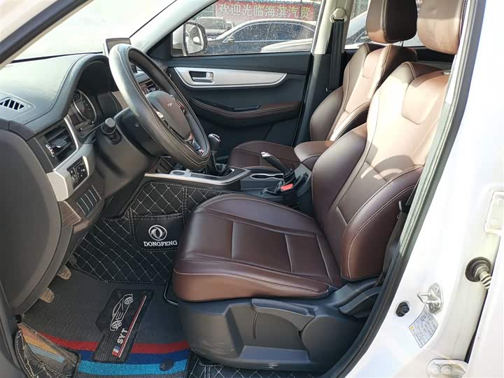 Dongfeng Forthing T5 2022 2022款 盛世款 1.6L 手动筑梦版五座