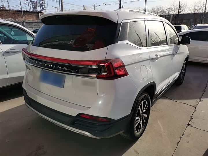 Dongfeng Forthing T5 2022 2022款 盛世款 1.6L 手动筑梦版五座
