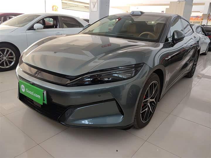 BYD Han L 2025 2025款 DM-p 四驱激光雷达旗舰型