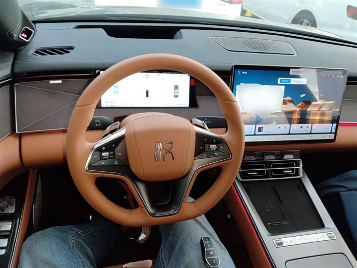 BYD Han L 2025 2025款 DM-p 四驱激光雷达旗舰型