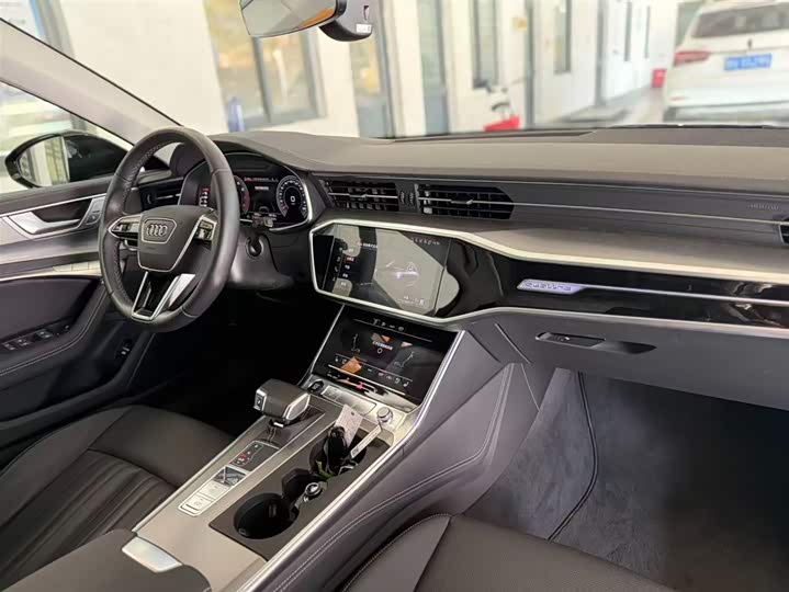 Audi A6 2024 2024款 allroad quattro 55 TFSI 尊享越野型