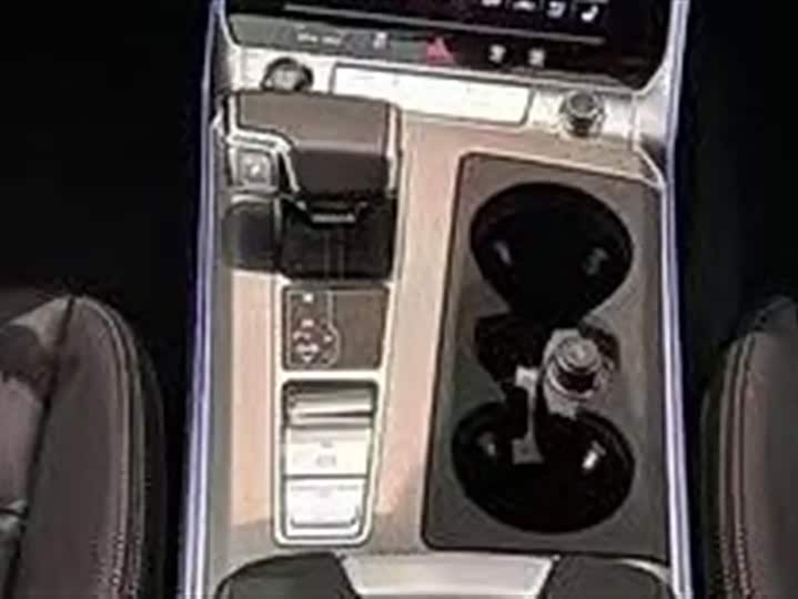 Audi A6 2024 2024款 allroad quattro 55 TFSI 尊享越野型