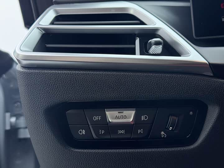 BMW 4 Series 2024 2024款 430i Gran Coupe M运动曜夜套装