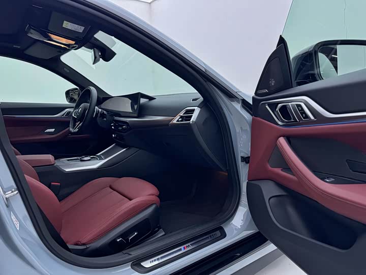 BMW 4 Series 2024 2024款 430i Gran Coupe M运动曜夜套装