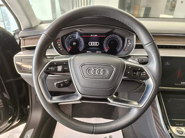 Audi A8 2024 2024款 A8L 55 TFSI quattro 旗舰型