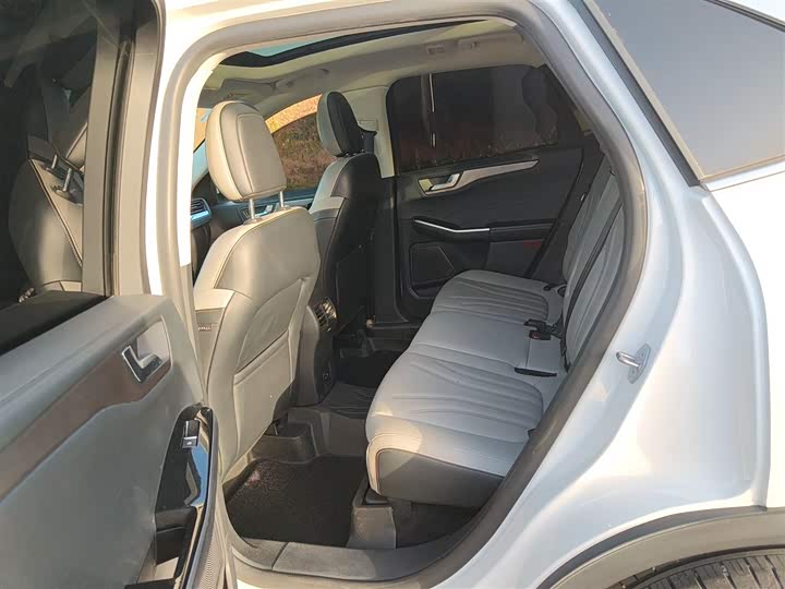 Ford Escape 2020 2020款 EcoBoost 245 两驱耀享款