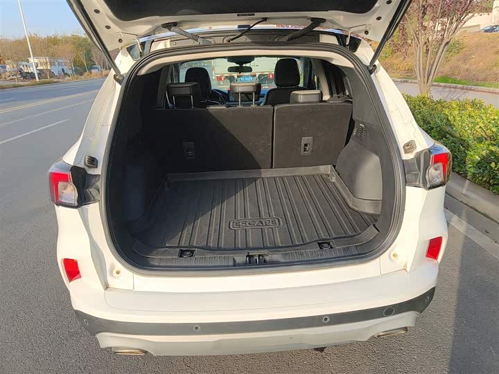 Ford Escape 2020 2020款 EcoBoost 245 两驱耀享款