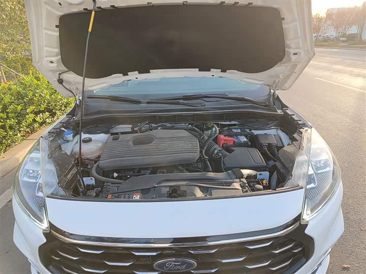 Ford Escape 2020 2020款 EcoBoost 245 两驱耀享款