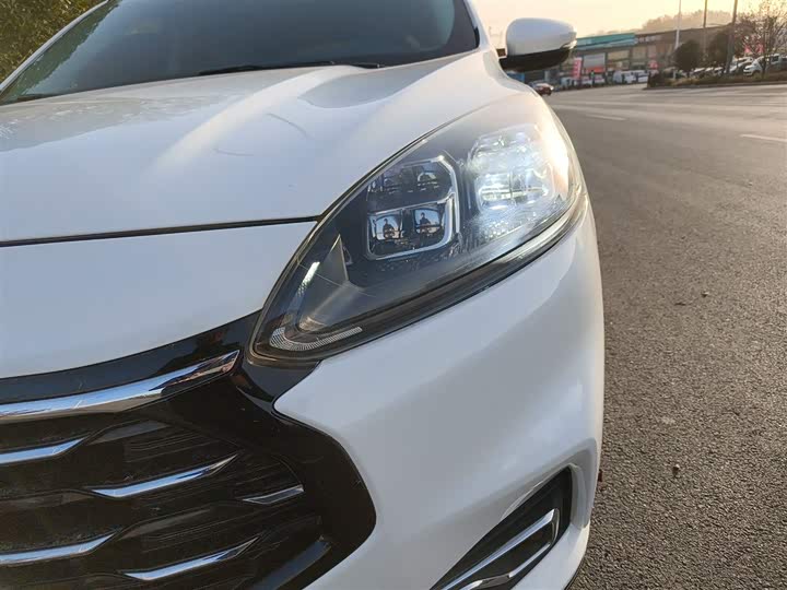 Ford Escape 2020 2020款 EcoBoost 245 两驱耀享款