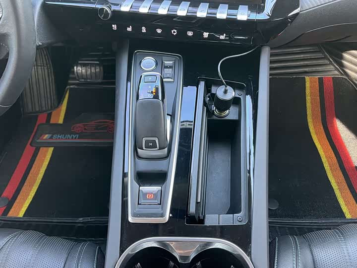 Peugeot 508 2023 2023款 508L 400THP 驭动旗舰版