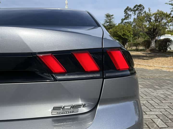 Peugeot 508 2023 2023款 508L 400THP 驭动旗舰版