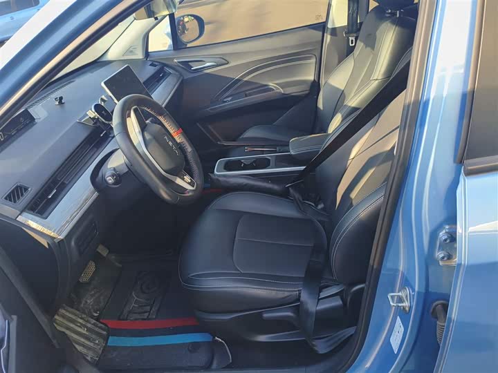 Hozon V 2022 2022款 潮 300 行业版