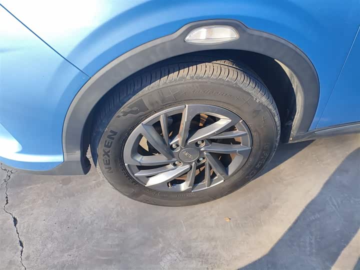 Hozon V 2022 2022款 潮 300 行业版