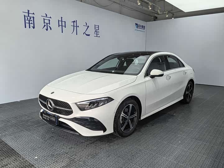 Mercedes-Benz A-Class 2024 2024款 A 200 L 时尚型