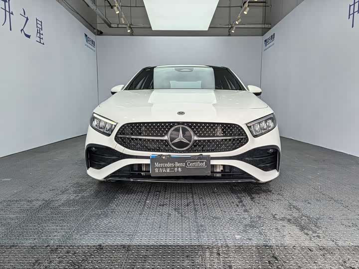 Mercedes-Benz A-Class 2024 2024款 A 200 L 时尚型