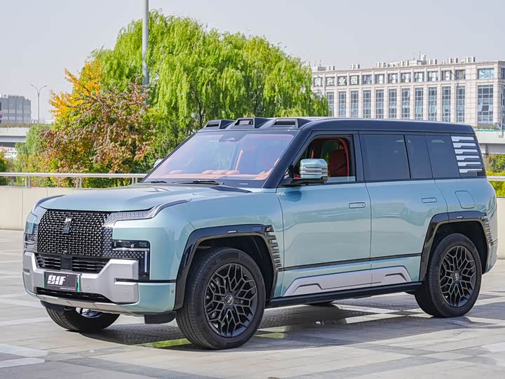 BYD Yangwang U8 2023 2023款 豪华版