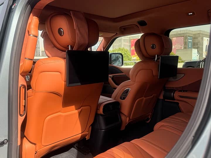 BYD Yangwang U8 2023 2023款 豪华版