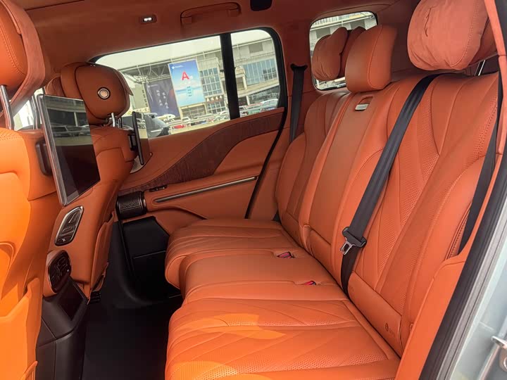 BYD Yangwang U8 2023 2023款 豪华版