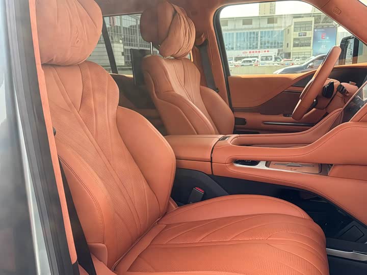 BYD Yangwang U8 2023 2023款 豪华版