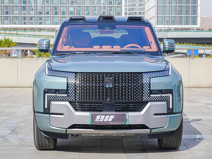 BYD Yangwang U8 2023 2023款 豪华版