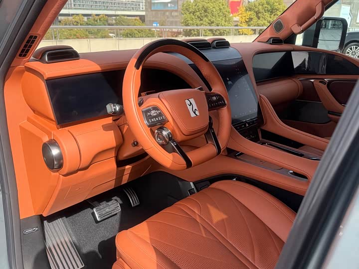 BYD Yangwang U8 2023 2023款 豪华版