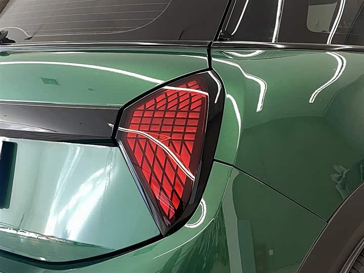 Mini Mini 2025 2025款 1.5T COOPER 经典派 五门版