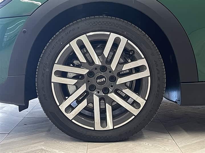 Mini Mini 2025 2025款 1.5T COOPER 经典派 五门版