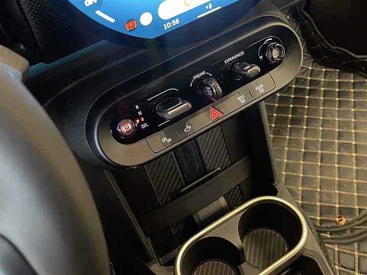 Mini Mini 2025 2025款 1.5T COOPER 经典派 五门版