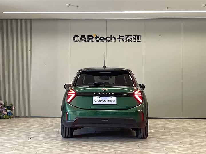 Mini Mini 2025 2025款 1.5T COOPER 经典派 五门版