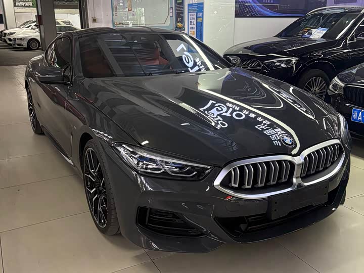 BMW 8 Series 2022 2022款 840i 双门轿跑车 M运动套装