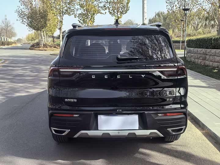 Geely Okavango 2022 2022款 1.8TD 自动尊贵型 7座