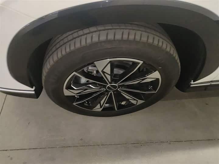 Roewe RX5 Hybrid 2023 2023款 eRX5 超混优越版