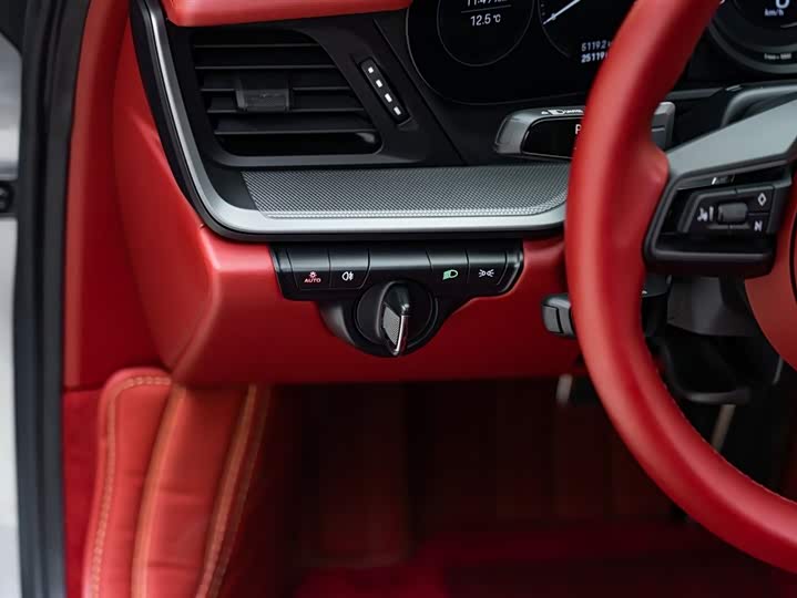 Porsche 911 2023 2023款 Carrera 3.0T