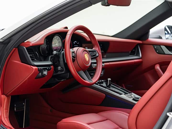 Porsche 911 2023 2023款 Carrera 3.0T