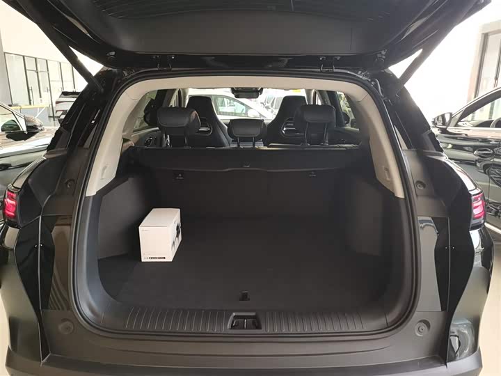 BYD Sea Lion 07 DM-i Hybrid 2025 2025款 150 领航+版