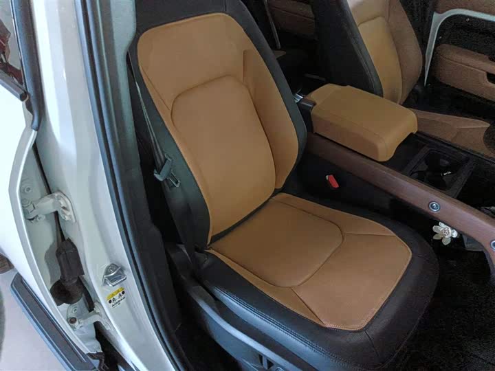 Land Rover Defender 2024 2024款 110 3.0T P400 X-DYNAMIC HSE