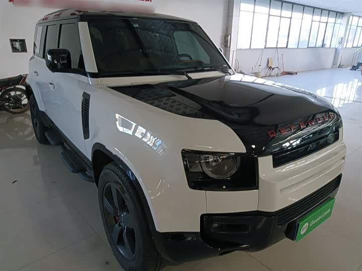 Land Rover Defender 2024 2024款 110 3.0T P400 X-DYNAMIC HSE