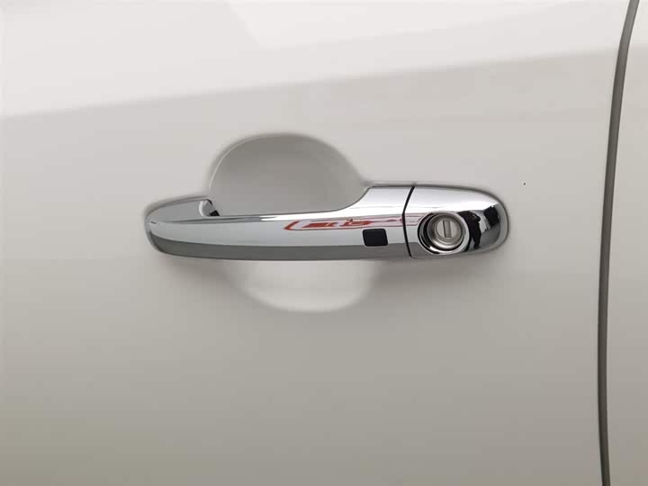 Kia KX1 2021 2021款 1.4L CVT天窗款